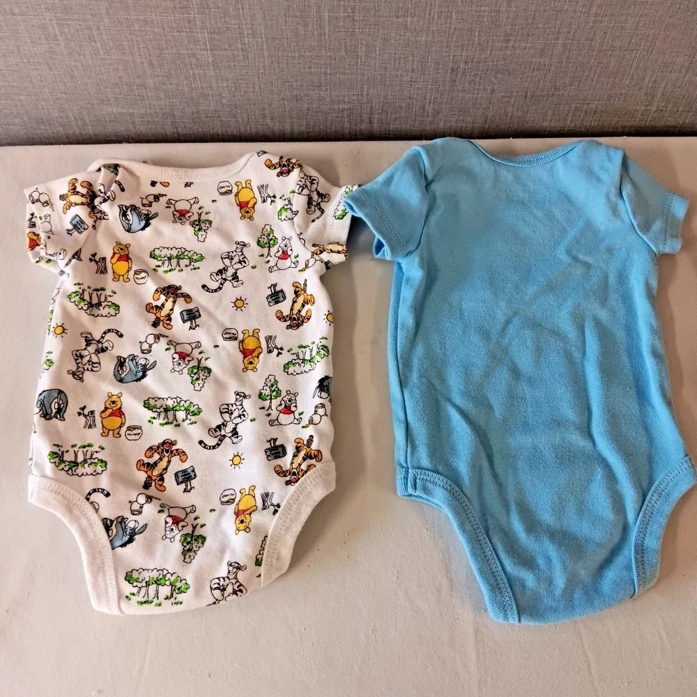 Disney Baby Winnie The Pooh Eeyore Bodysuits 4‎ Pack Lot NB Newborn Yellow Blue
